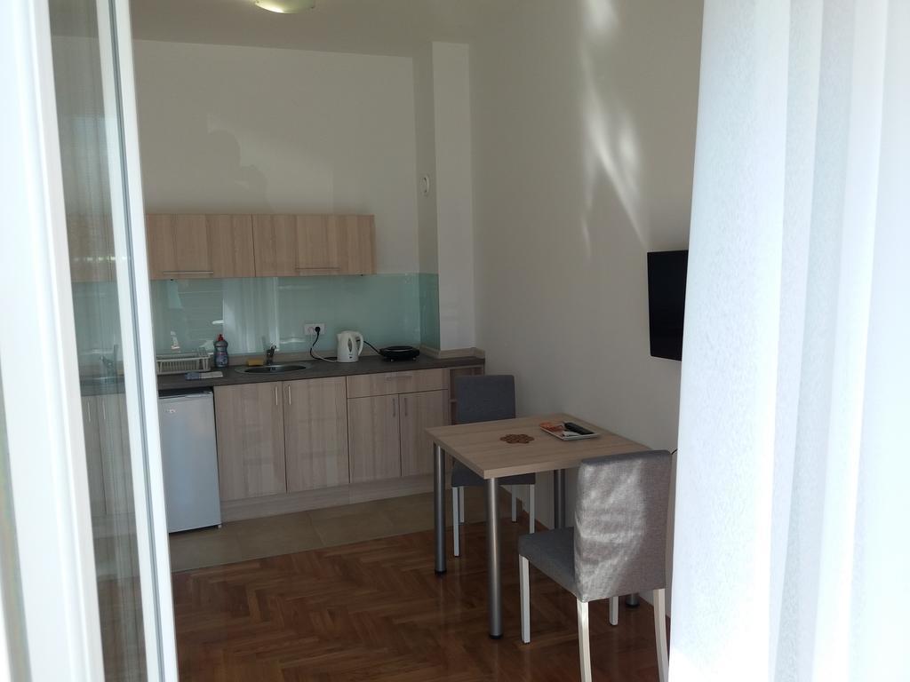 Apartment Subotica Exteriör bild