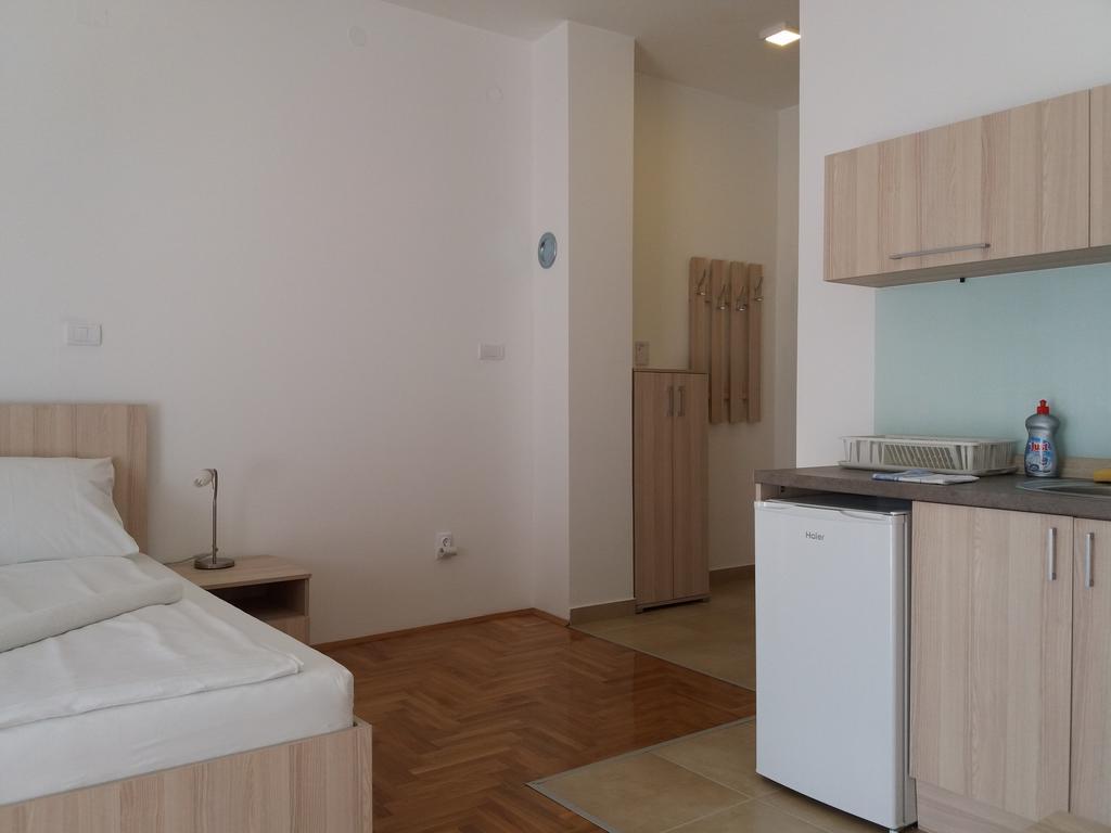 Apartment Subotica Exteriör bild